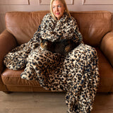 The SnuggleStretch™ Blanket in 'Dame Kat Slater'